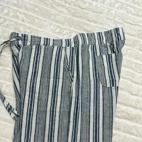 🌼💙 Cute Lake/Beach Outfit - Picture 9 of 9